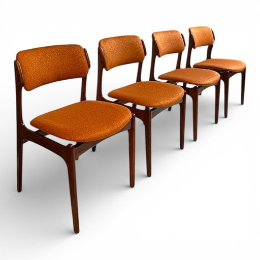 Ensemble de 4 chaises Erik Buch modèle 049