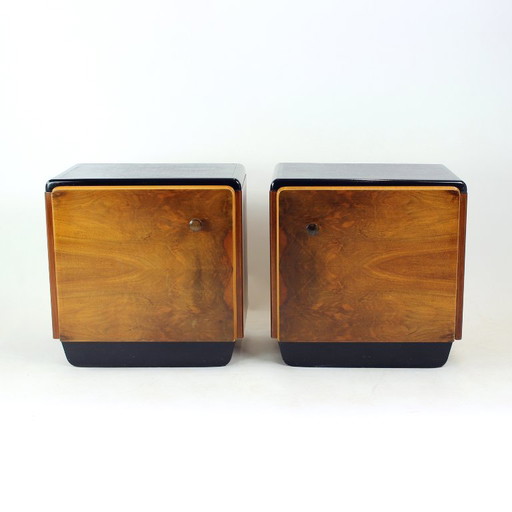 Pair of Czechoslovak Modernist Bedside Tables, Circa 1935 – nachtkastjes, Wood (photo 2 of 14)