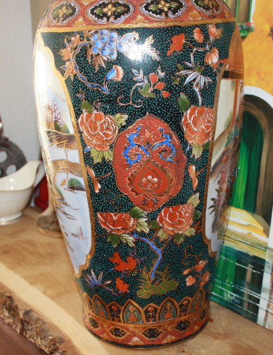 Image 1 of Large hand-painted Satsuma vase – 63 cm – Japanese style