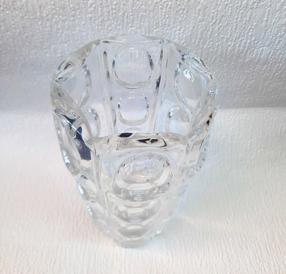 Image 1 of (W009) Ikonisches tschechisches Glas der Moderne: Vase mit konkaven ovalen Linsen – Sklo Union, 1960er-1970er Jahre