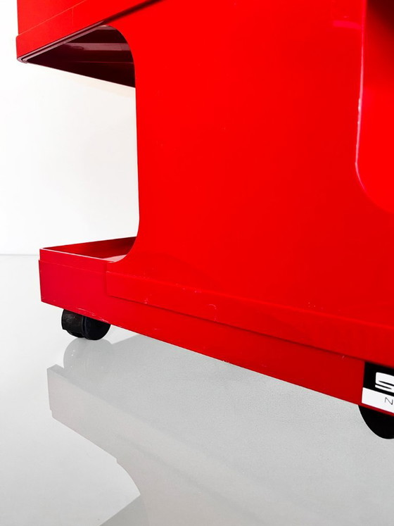 Trolley vintage in stile Neolt di Giovanni Pelis – Tavolini, Plastic (photo 13 of 14)