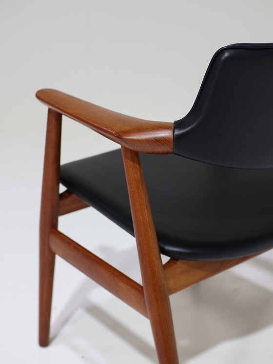 Image 1 of 6x Eetkamerstoelen GM11 Svend Aage Eriksen Glostrup teak