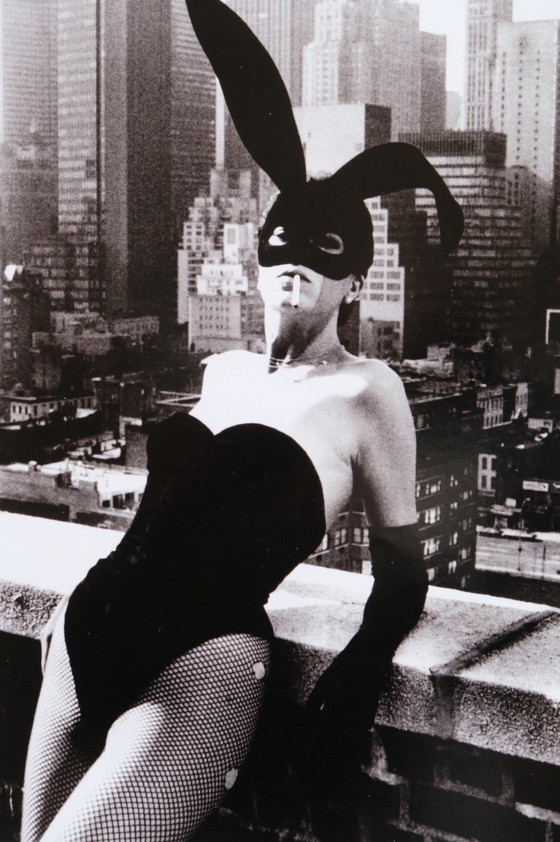 Helmut Newton "Elsa Peretti" | Black & White poster – Paper (photo 3 of 8)