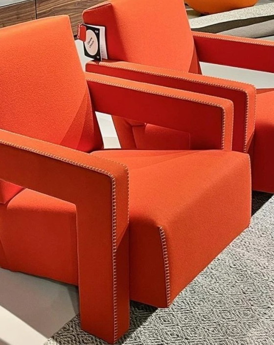 Image 1 of CASSINA  SET di 2 Poltrone637 Utrecht (NUOVE MAI USATE) in Lana KVDRAT Rossa 13L