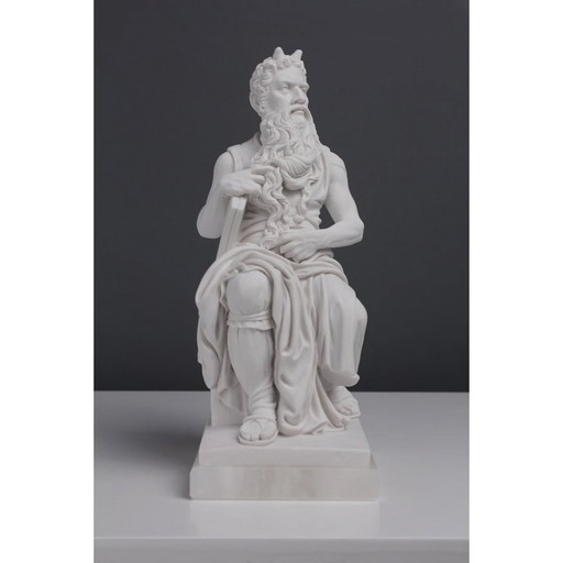 1x full marble sculpture