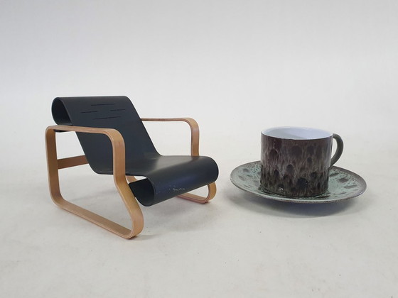 Image 1 of Collection Vitra Miniature : chaise longue Alvar Aalto "41 Paimio"