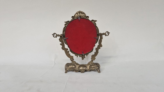 Image 1 of Antieke stijl tafelspiegel met engeltjes – rococo – messing / brons look