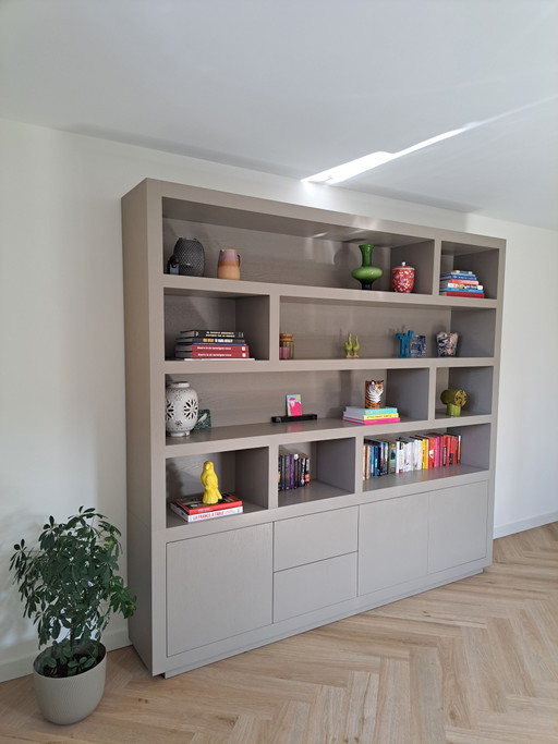 Wandschrank Vermeer Meubelen Grau