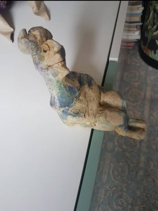 Image 1 of Merry Japie, scultura in argilla, realizzata in modo intuitivo