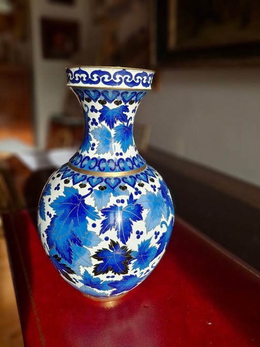 Large cloisonné enamel vase, 30.5 cm, intense blue