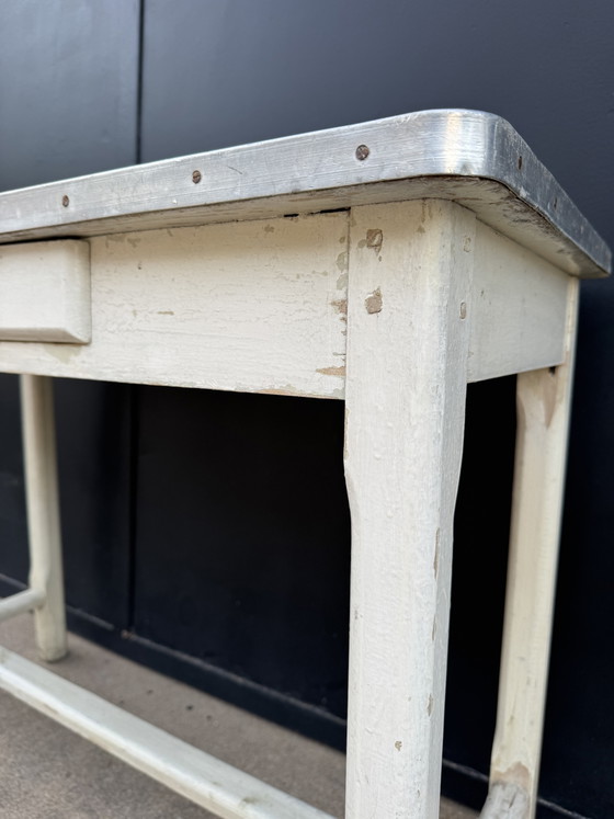 50s Enamelled Sheet Metal Wood Kitchen Table – Side tables, Vintage (photo 3 of 15)