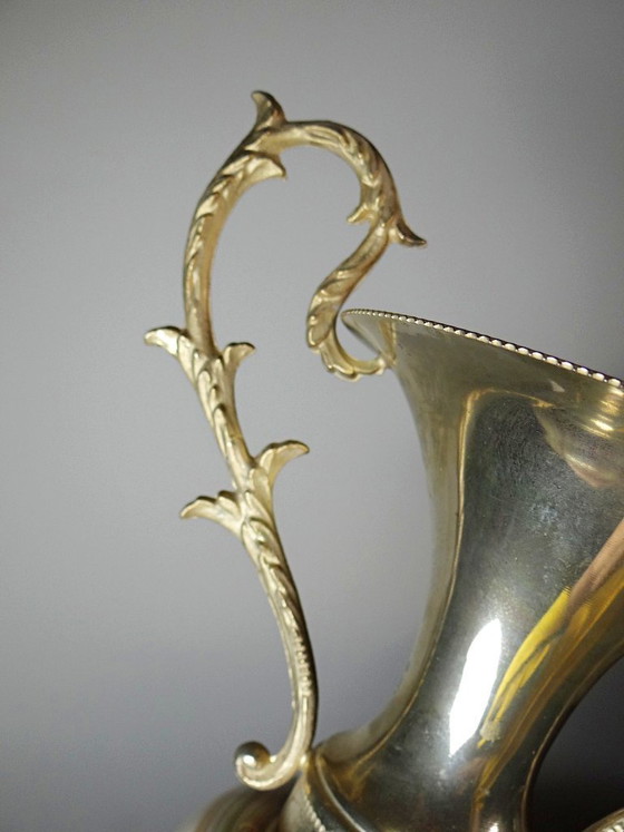 Image 1 of Grote decoratieve cassolette van onyx en verguld metaal, Italië, jaren 60-70.