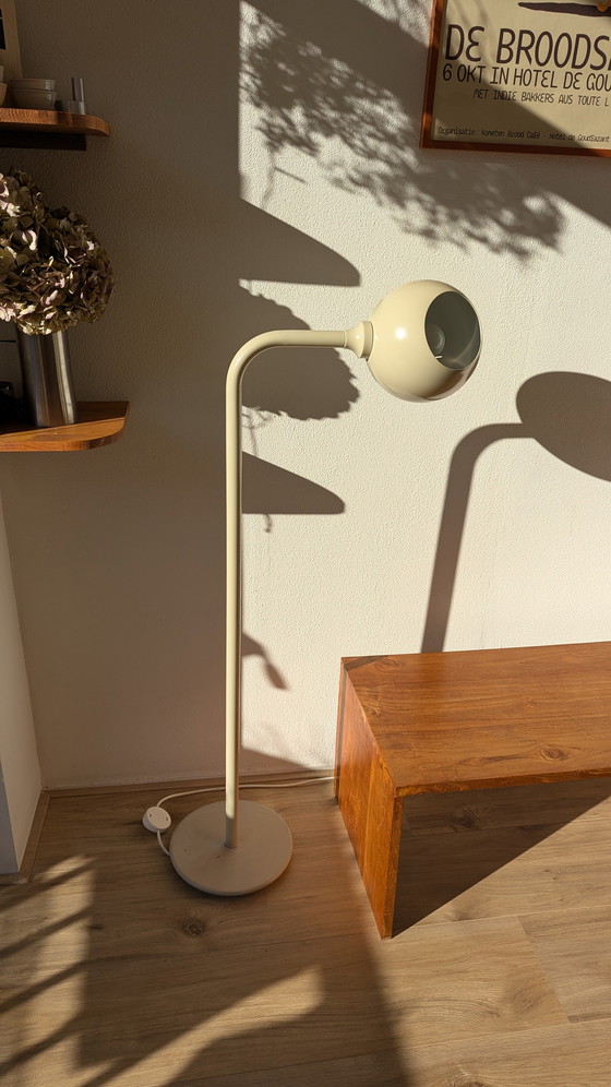 Image 1 of Lampada da terra a forma di occhio, stile Space Age, color crema, anni '60