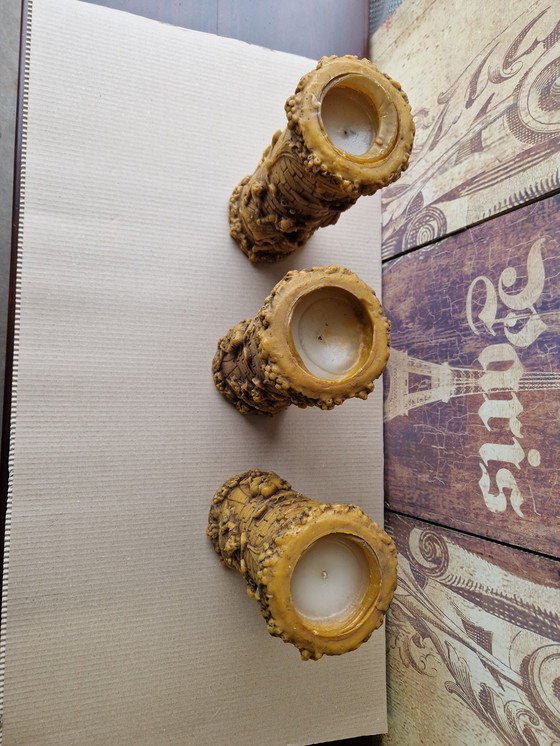 Image 1 of 3 belles grandes bougies lourdes