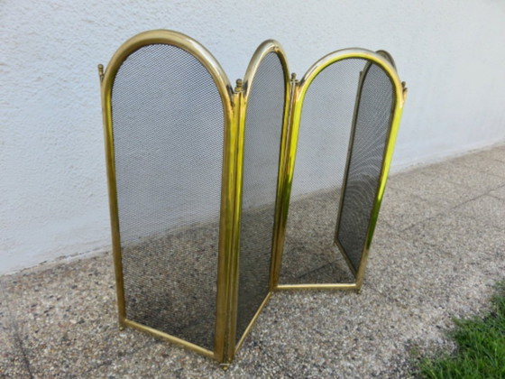 Image 1 of Pantalla para chimenea, protector contra chispas, de latón dorado con 4 paneles plegables, Francia, 1950.