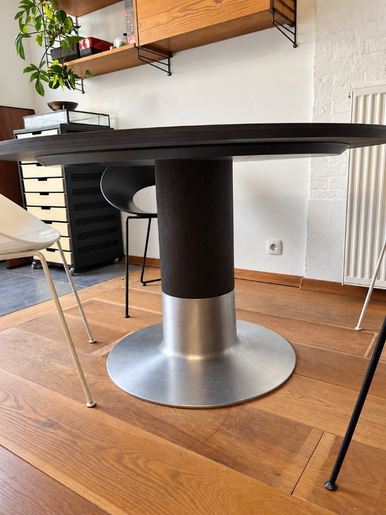 Belle table Arco Balans en bois Morado avec finition mate. – Tables de salle à manger, Aluminium (photo 8 of 8)