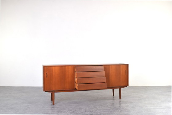 Image 1 of Buffet scandinave en teck du milieu du siècle par Nils Jonsson pour P.S. Heggen, années 1960.