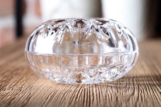 Image 1 of Vintage snoepkom van loodkristal: Courtenay Royal Rock, geometrische bonbonnière