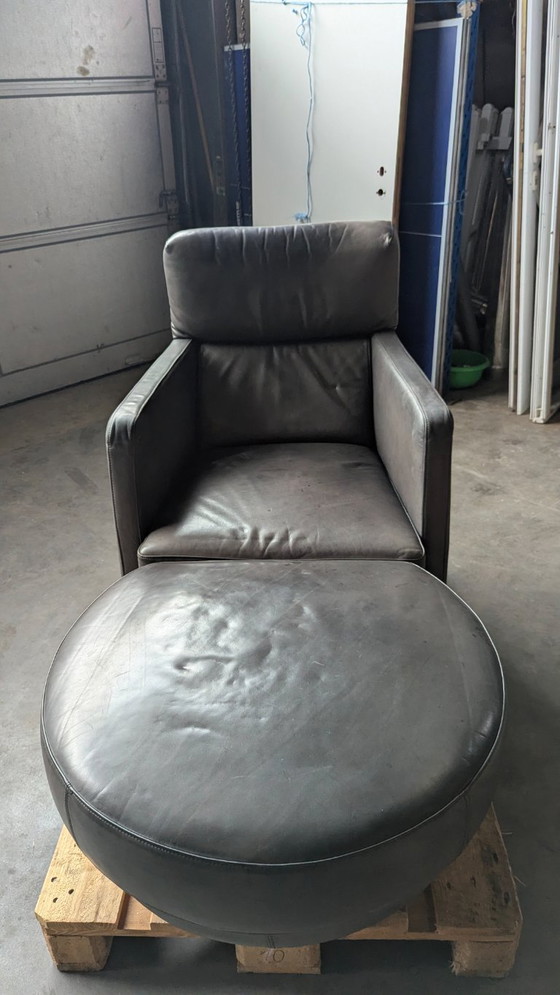 COR Vintage Fauteuil – Leather, Wood (photo 3 of 8)