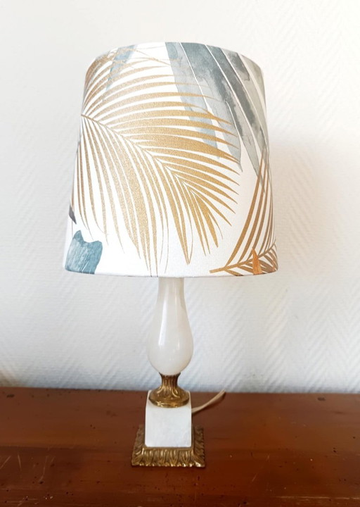 Alabaster and gilt bronze lamp