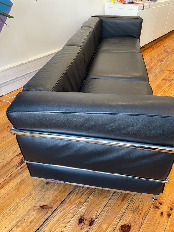Image 1 of Divano LC3 Cassina – pelle nera – Le Corbusier / Perriand – 3 posti