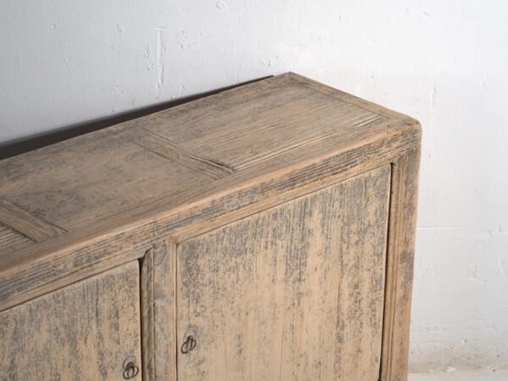 Antique low sideboard in elm with two doors – China, circa 1950 – Sideboard cabinet (photo 11 of 40)