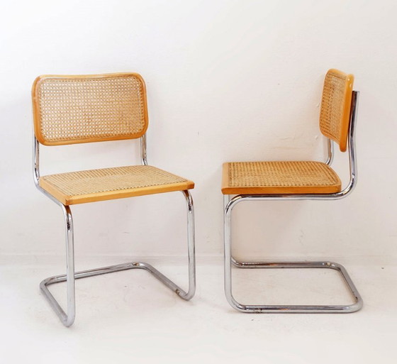 Image 1 of Pair of vintage Cesca chairs in light wood - Italy 1990s