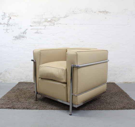 Image 1 of 2X Lc2 Chair Le Corbusier, Cassina, Charlotte Perriand Seats