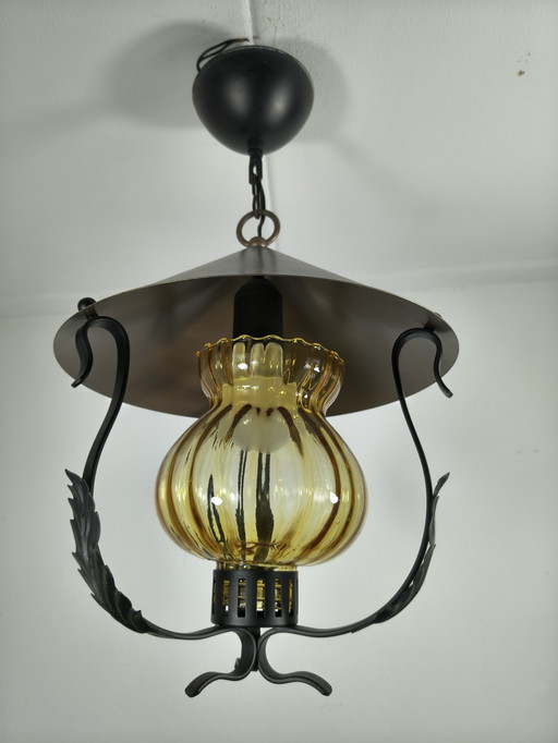 Lampada a sospensione a lanterna con vetro color ambra