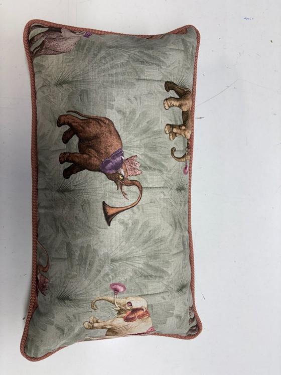 Juego de 2 cojines reversibles hechos a mano – Animales de Froca y terciopelo – 50 × 30 cm – Velvet, Textile (photo 4 of 6)