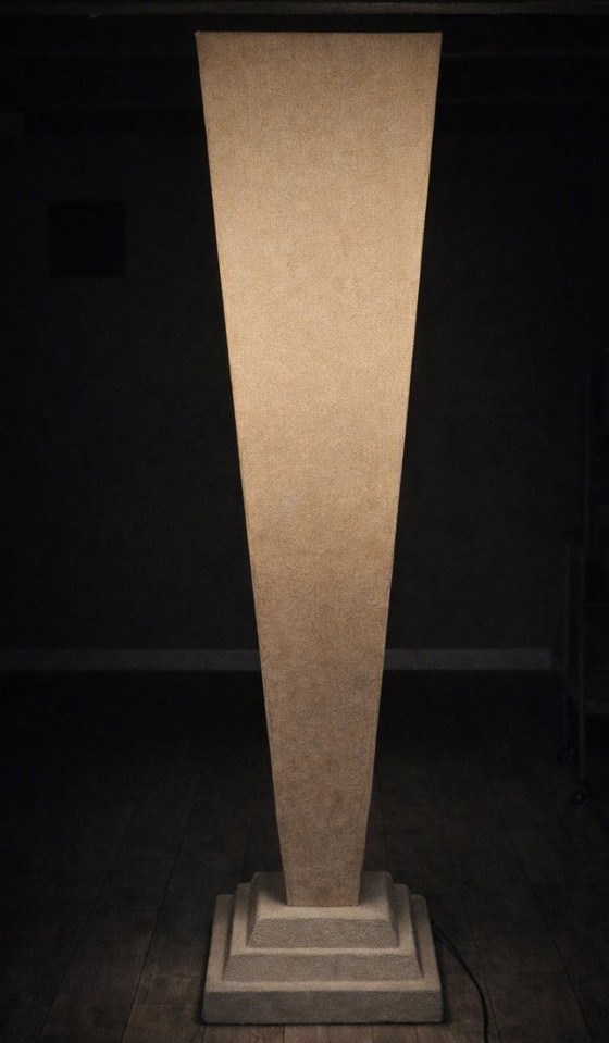 Carreno Angel Fermin - Floor lights Lamp - Polyester Fiber Lamp Spain – Carreño Angel Fermín, Fiberglass (photo 9 of 11)