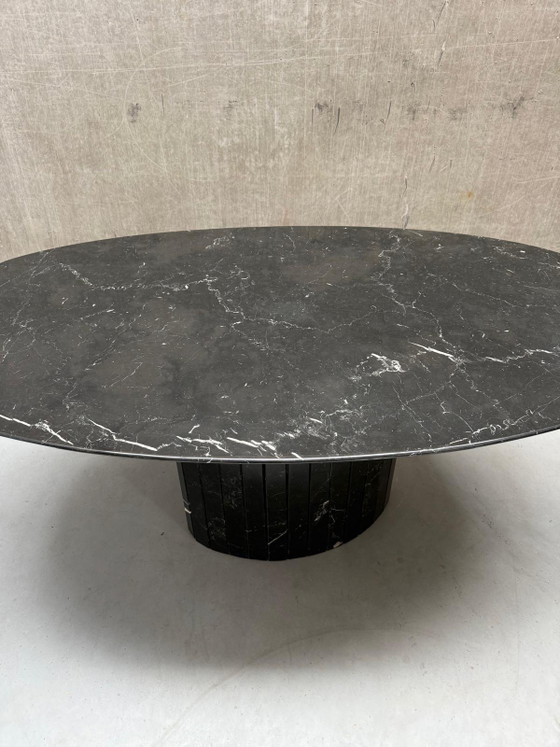 Image 1 of Vintage Nero Marquina Ovale Marmeren Eettafel