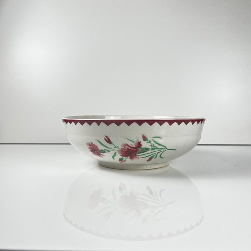 Sarreguemines "Oeillet" Salatschüssel, 1920-50