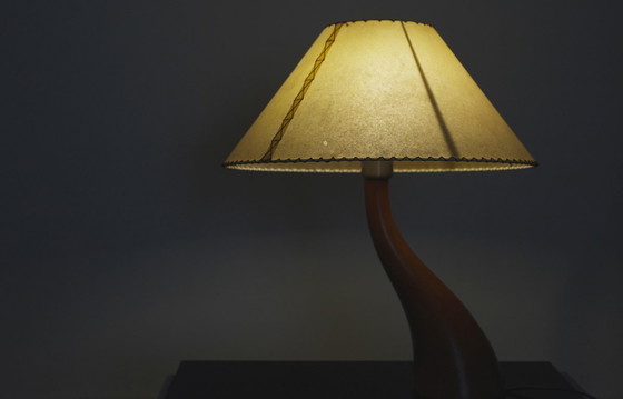 Image 1 of Lampada da tavolo Bonsai Josep Llusca Blauet anni '90, stile spagnolo Mid-Century, in legno di cedro, paralume in pergamena.