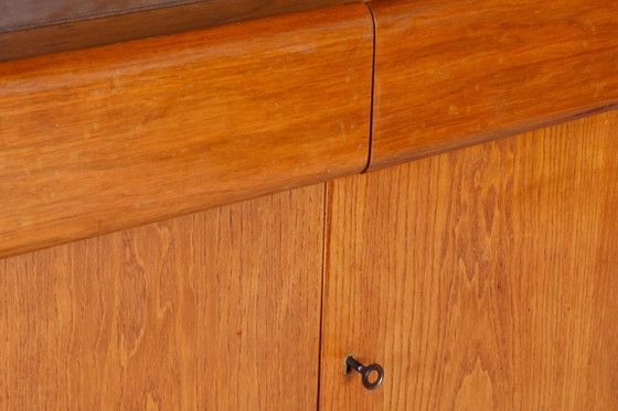 Restored Art Deco Display Cabinet, Oak and Glass, Czech, 1940s – Jitona, Metal (photo 9 of 15)