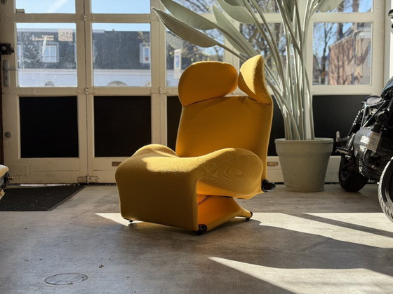 Image 1 of Cassina 111 Wink