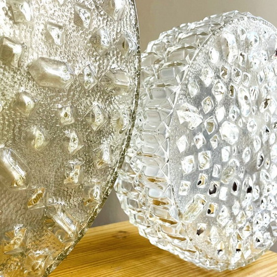 Image 1 of Lámparas de techo o pared empotradas con cristales redondos y clavos, década de 1990, juego de 2