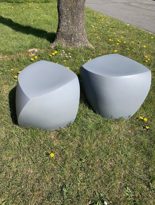 Set of 2 seating elements – Three Sides Cube (Frank Gehry)