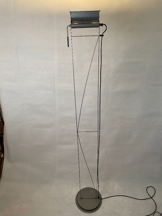 Image 1 of Lampada da terra Lumina Opus – Design italiano minimalista di Walter Monici