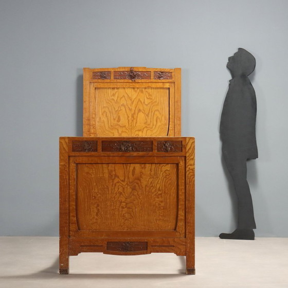 Image 1 of Cama individual Liberty en roble