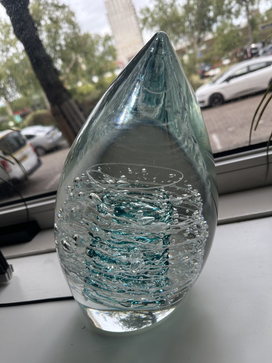 Mondgeblazen Kristallen Druppelsculptuur Met Turquoise Werveling En Luchtbellen – 17 Kg – Glaskunst, Crystal (photo 2 of 5)