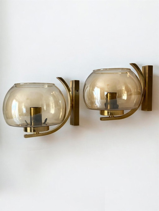 Appliques Arc vintage. Laiton et verre fumé. 1970