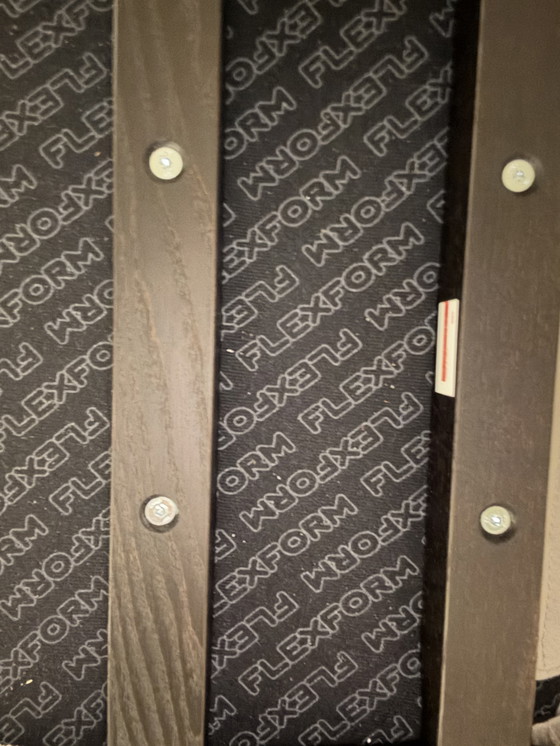 Image 1 of Table Flexform Fly et chaises Vesta