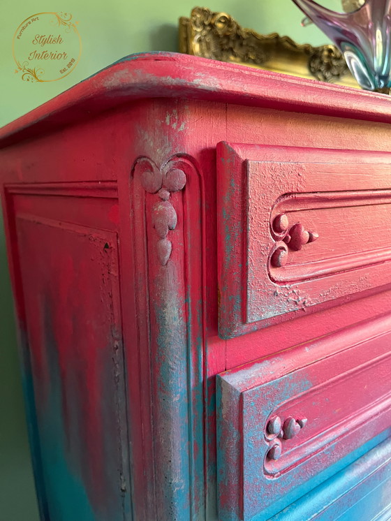 Image 1 of Cassettiera sorprendente