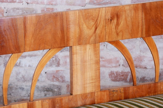 Divano Biedermeier restaurato, in legno di ciliegio e abete rosso, con finitura lucida, Austria, anni 1820. (photo 4 of 10)