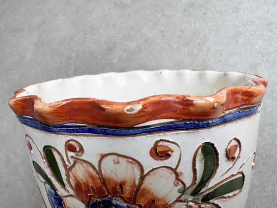 1x Vintage Italiaans Keramiek Bloempot Met Een Bloemendecor – Plantenbak, Ceramic (photo 7 of 8)