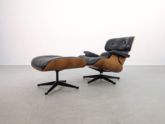 Image 1 of Charles & Ray Eames Lounge chair Miller Ottoman rosewood