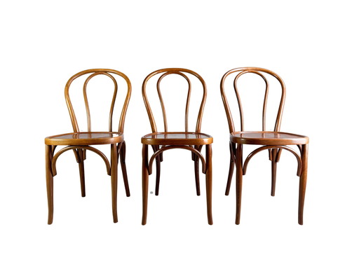 Lot de 3 chaises en bois courbé Semblable à Thonet No 18 Midcentury Chaise de bistrot