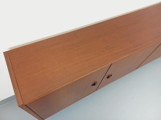 Image 1 of Enfilade meuble de rangement vintage style scandinave moderniste en teck et métal noir des années 60