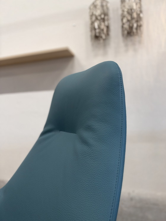 Pode Spot Two Poltrona girevole pelle blu – Sedie girevoli (photo 11 of 11)